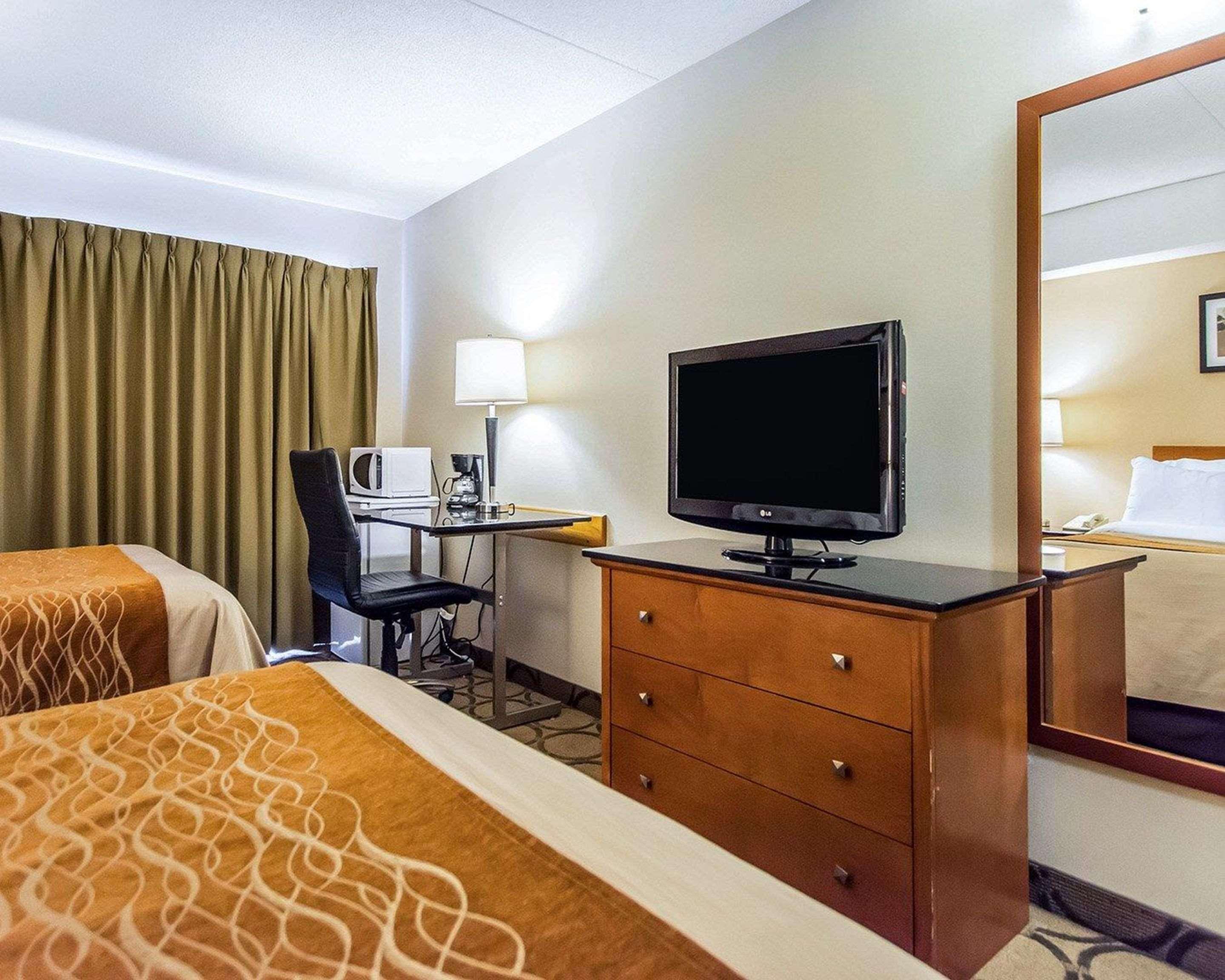 Comfort Inn East Σάντμπερι Εξωτερικό φωτογραφία