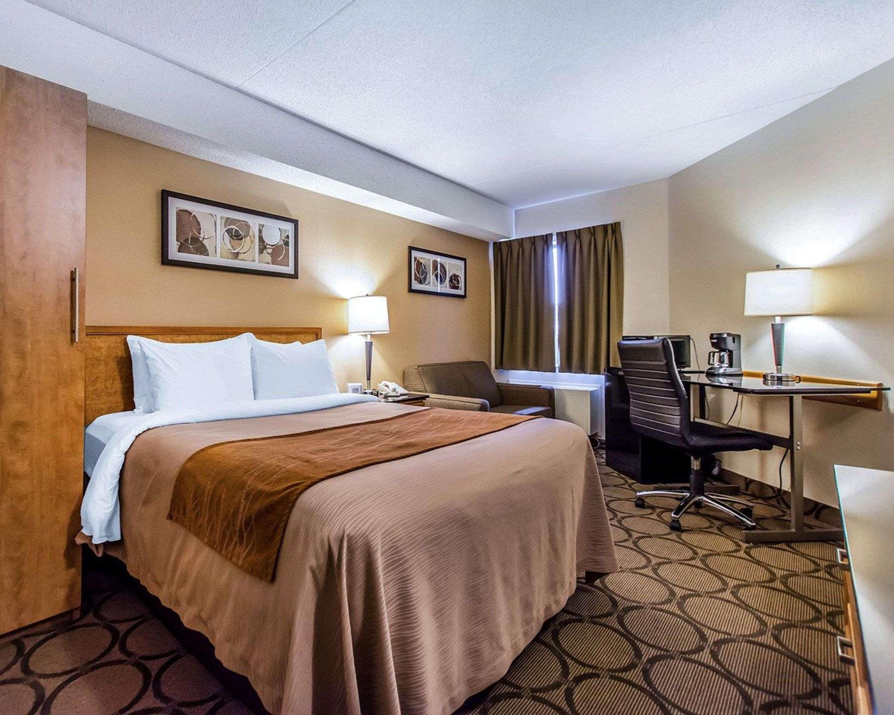 Comfort Inn East Σάντμπερι Εξωτερικό φωτογραφία